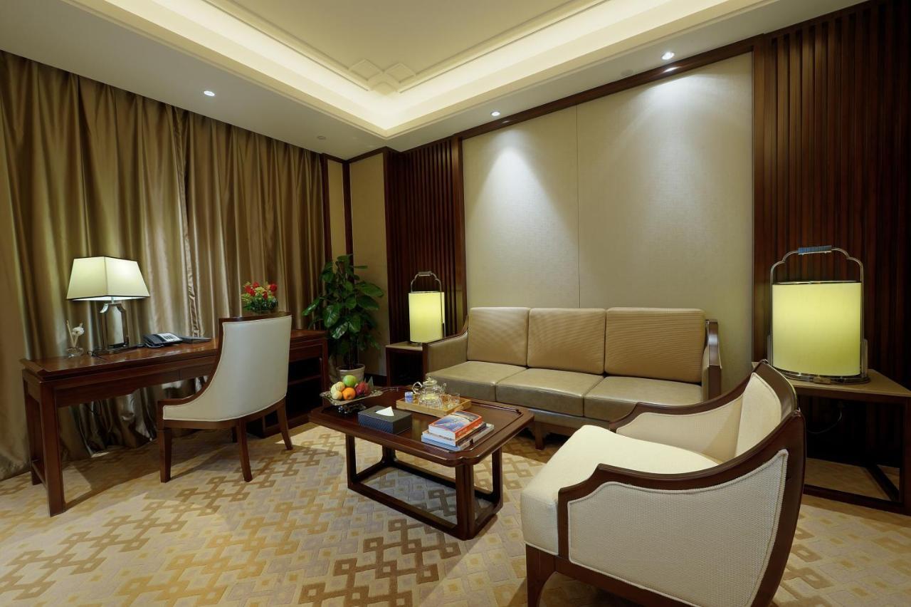 Hangzhou Capital Star Hotel Екстериор снимка
